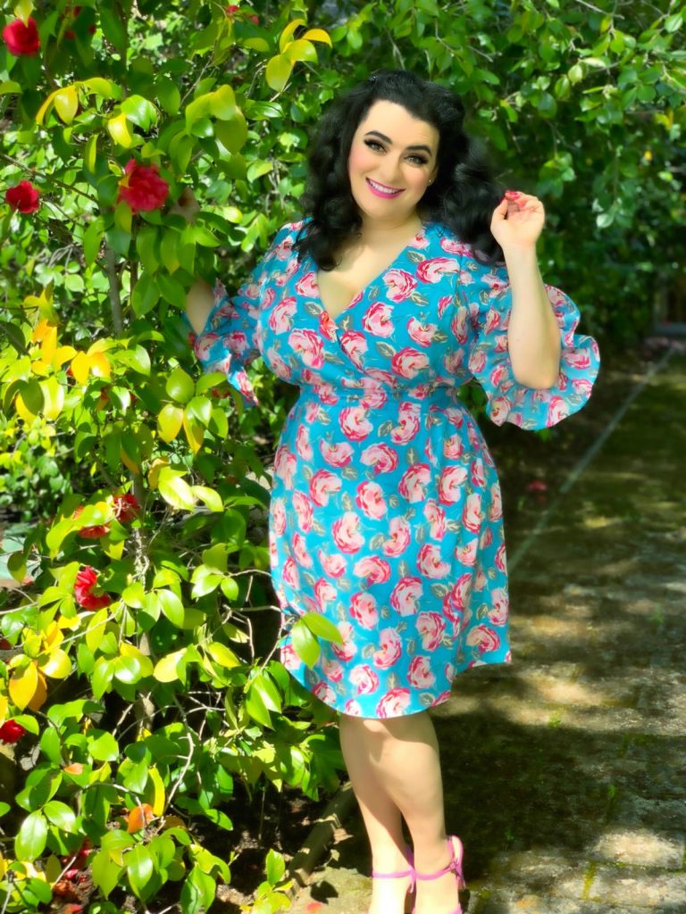 Betsey Johnson Vintage Rose Floral Printed Ruffled-Sleeve Dress Review