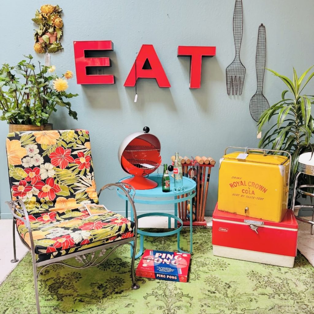 Antique Society Mid-Century Modern Atomic