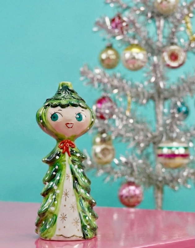 RetroChristmas | Crazy4Me - The Modern Bombshell Lifestyle by