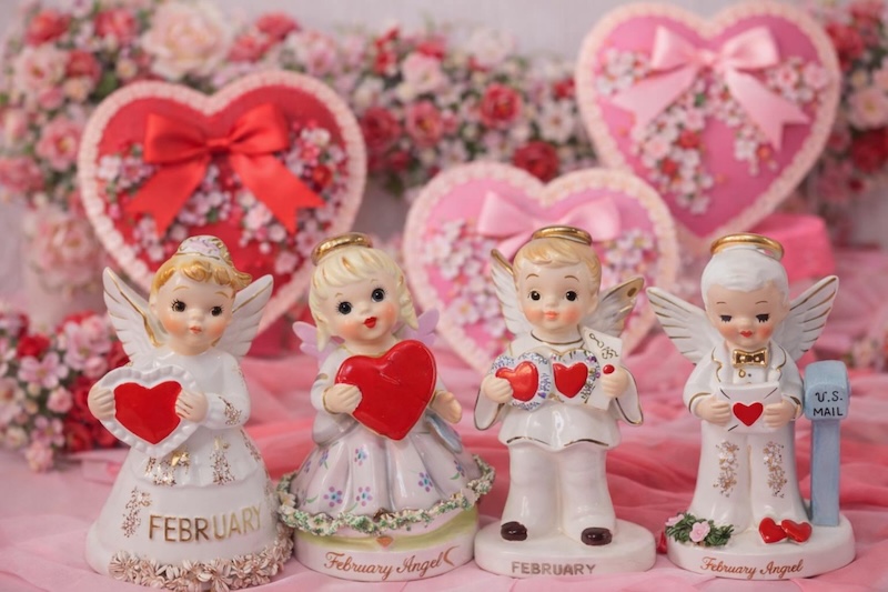Vintage 1950s ceramic Valentine February Angles by Lefton and Napco featuring a girl with spaghetti trim hair holding a large red heart, Mid-Century modern kitsch decor.